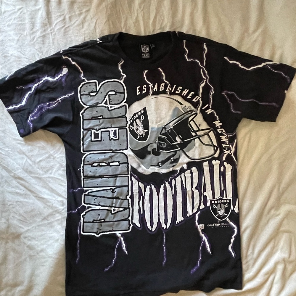 NFL Raiders Black Graphic Tee